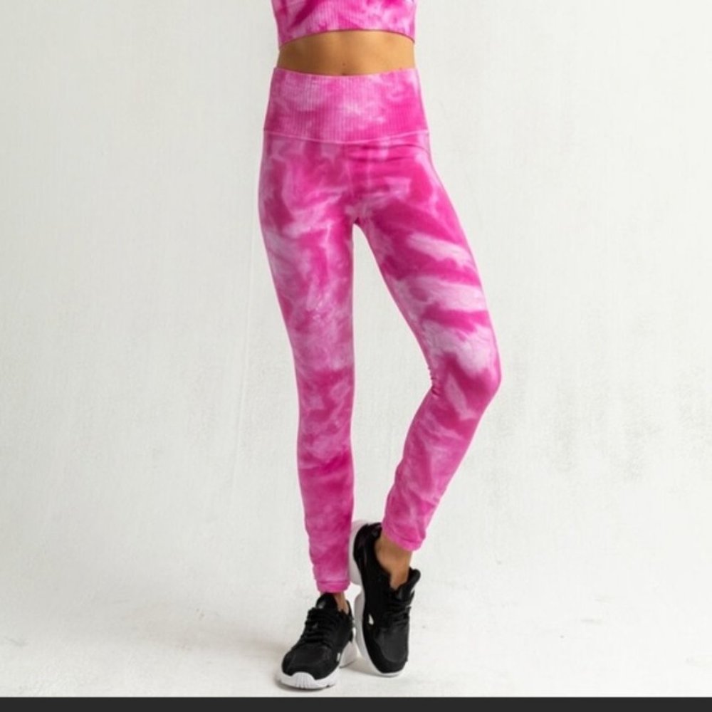Free People Good Karma Tie Dye Legging Pink Astor Combo NWT Size M/L